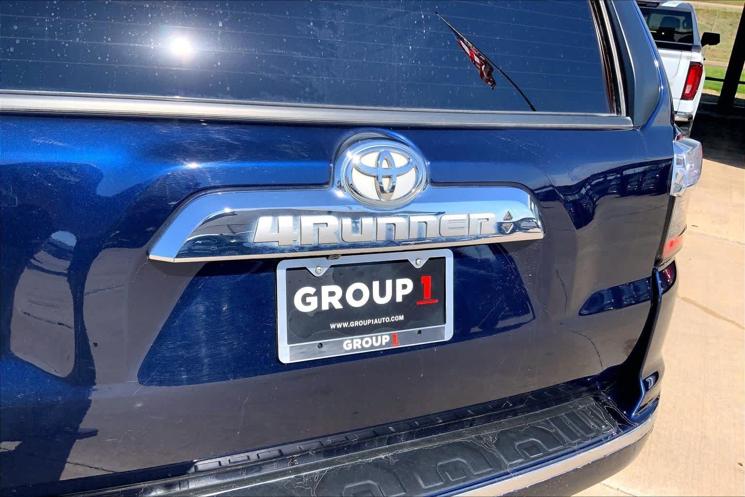 Used 2018 Nautical Blue Metallic Toyota Limited image 30