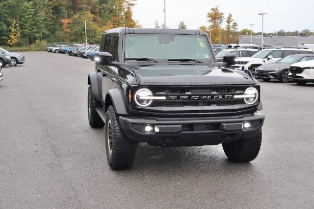 Used 2022 Black Ford Outer Banks image 8