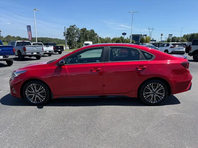 Pre-Owned 2024 Kia Forte GT-Line FWD 4 Door Sedan