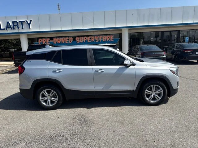 Used 2021 Silver GMC SLE image 2