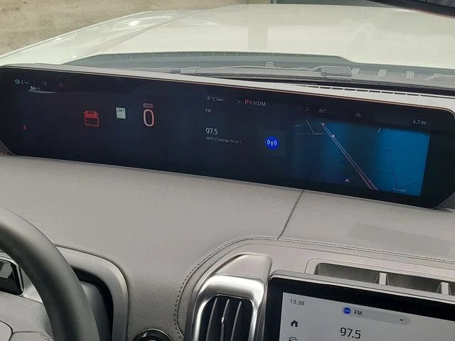 New 2026 White Metallic Ford Tremor image 35