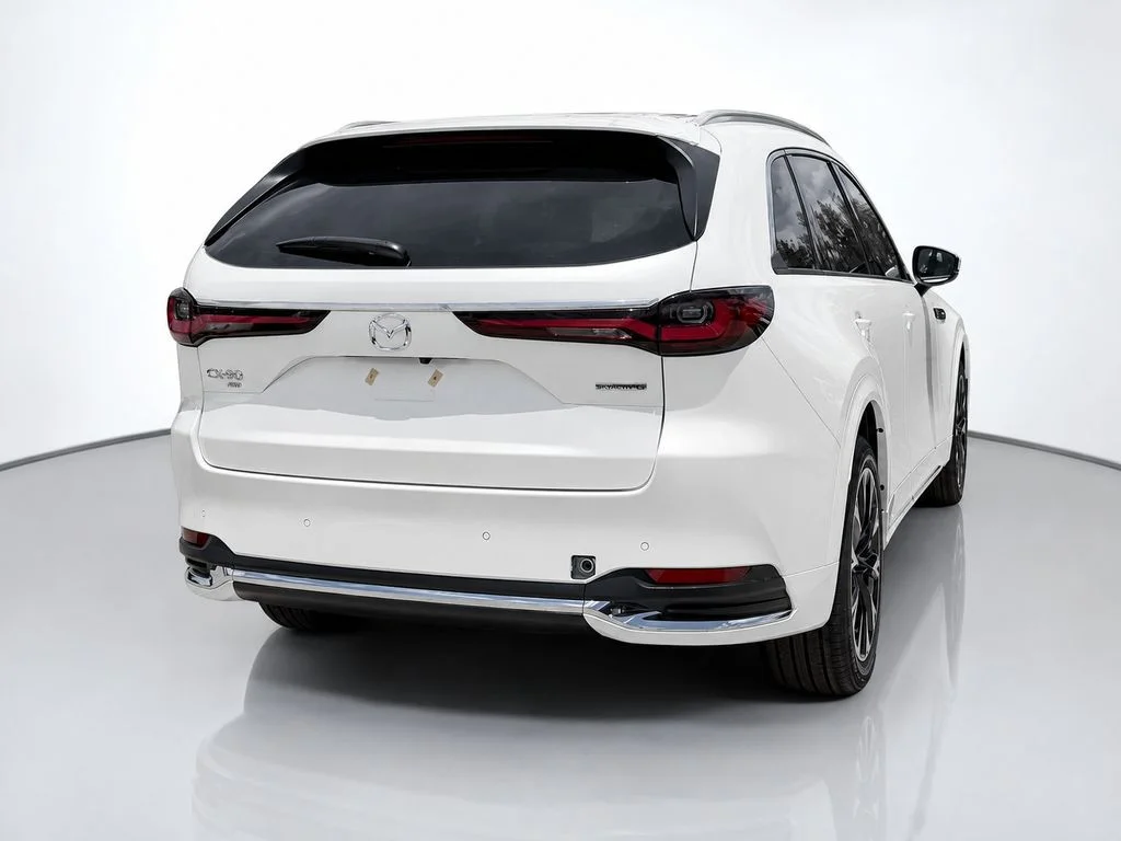 New 2026 Rhodium White Premium Mazda 3.3 Turbo S Premium Plus AWD image 4