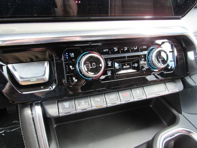 New 2026 Glacier White Tricoat GMC Denali Ultimate image 23