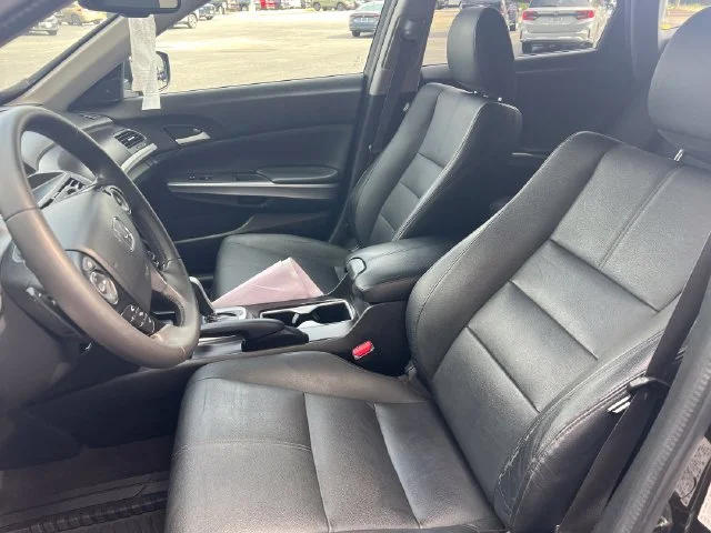 Used 2013  Honda EX-L image 3