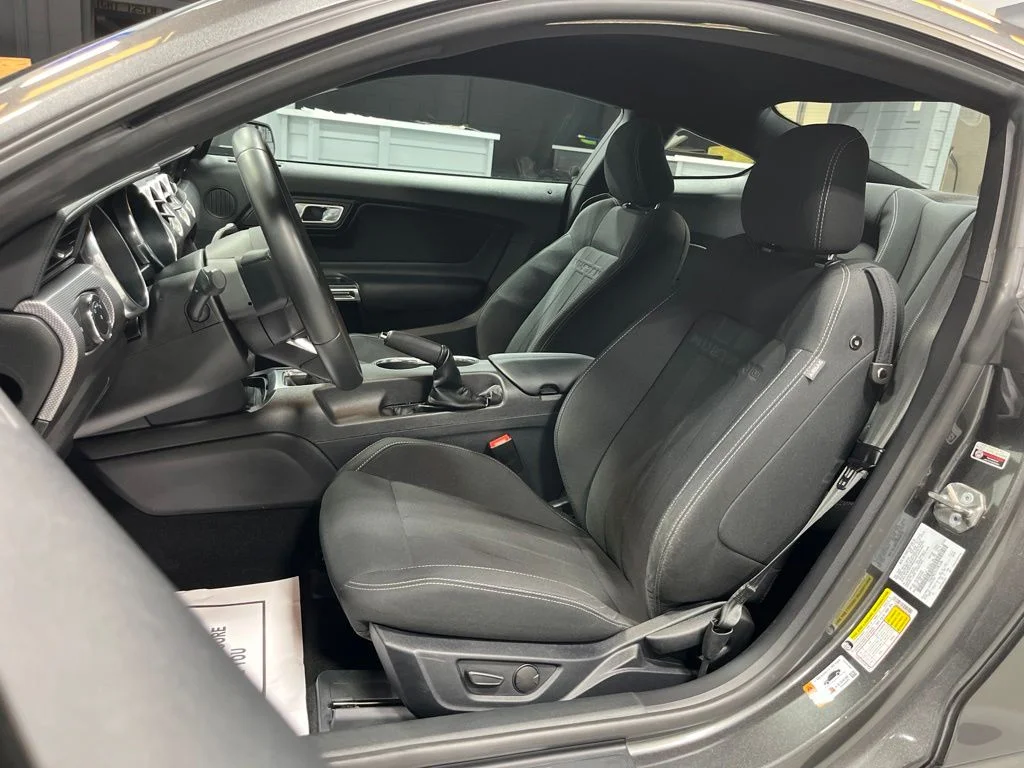 Used 2020 Magnetic Ford GT image 12