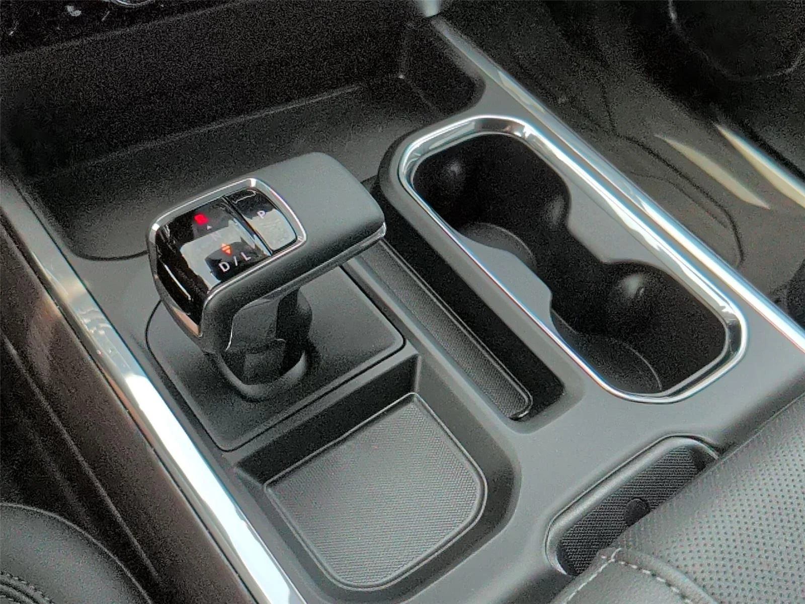 New 2026 Onyx Black GMC SLT image 22