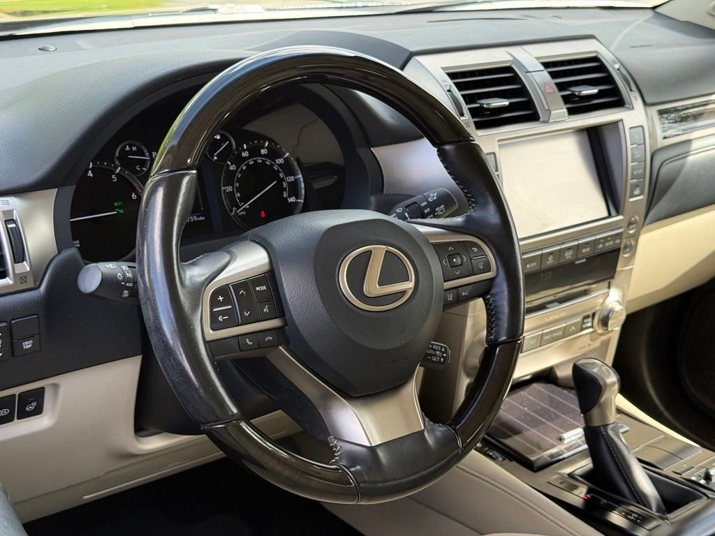Certified Used 2021 BLACK Lexus 460 image 19