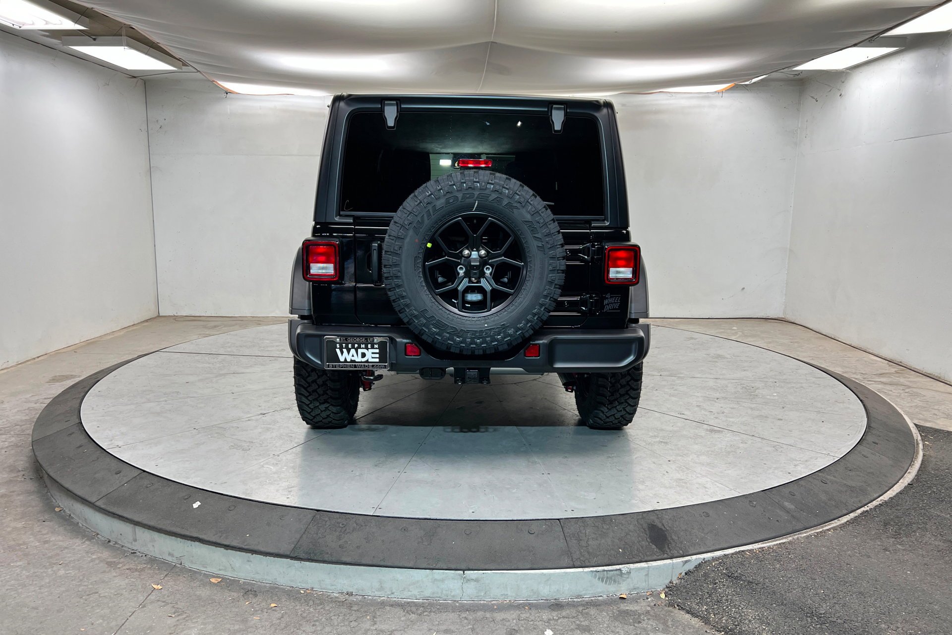 New 2026 Black Clear-Coat Exterior Paint Jeep Willys image 5