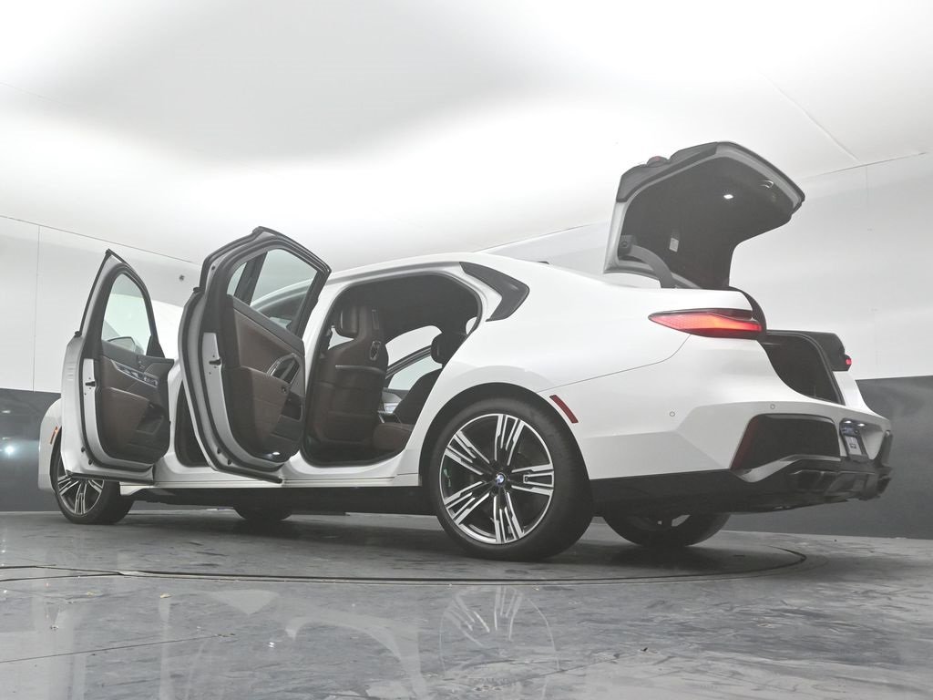 2023 BMW 760I - Image 55