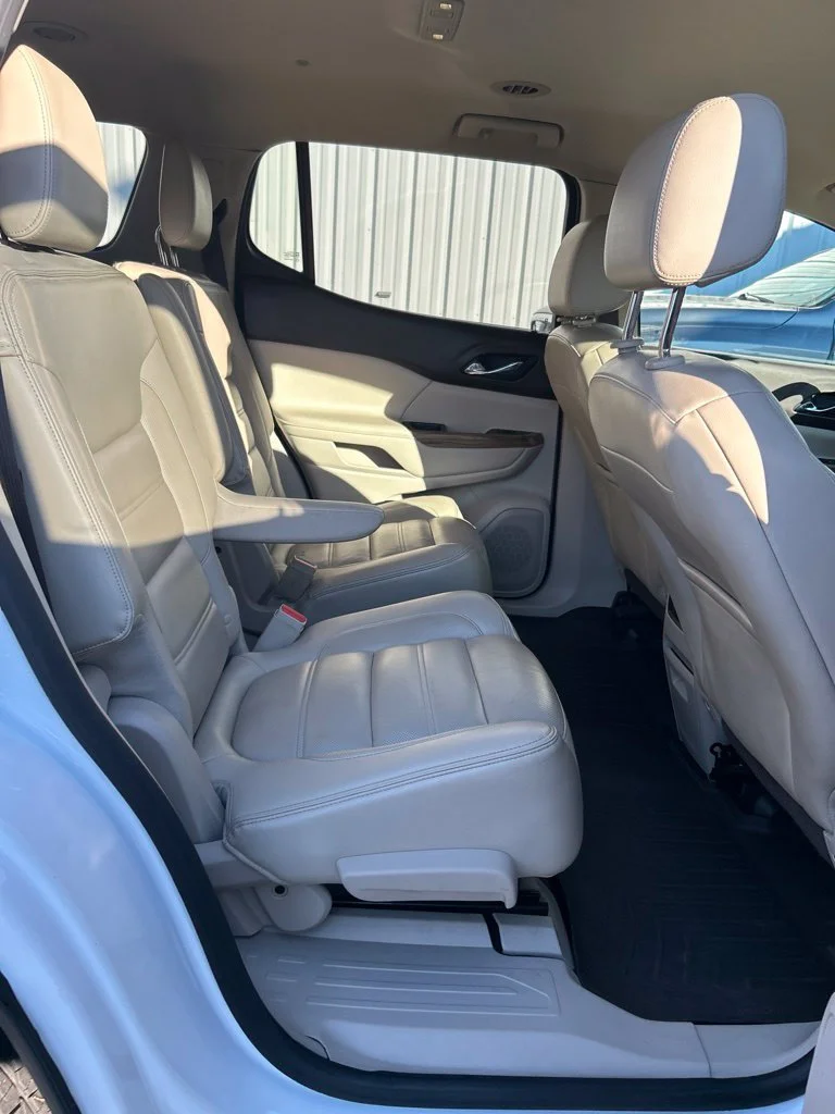Used 2017 White GMC Denali image 21