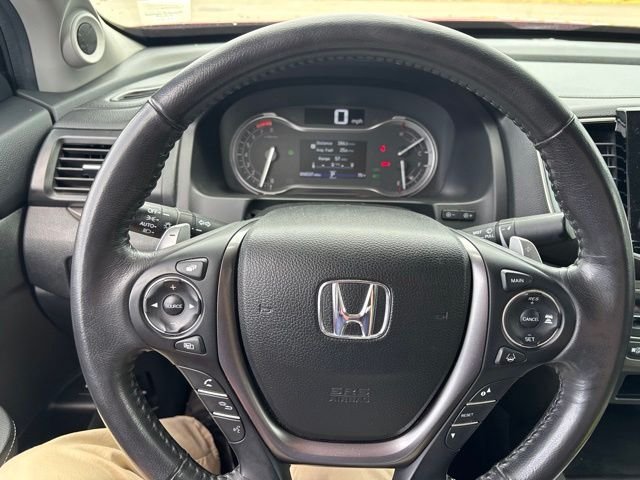 Used 2023 Red Honda RTL image 20