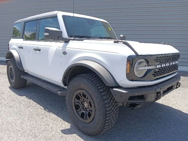 2024 Ford Bronco Wildtrak 4x4's photo