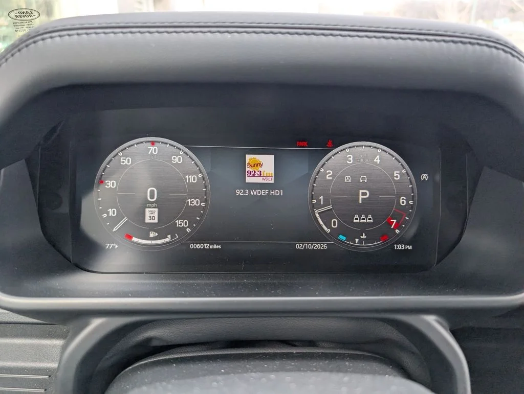 Used 2023 Black Land Rover V8 image 11