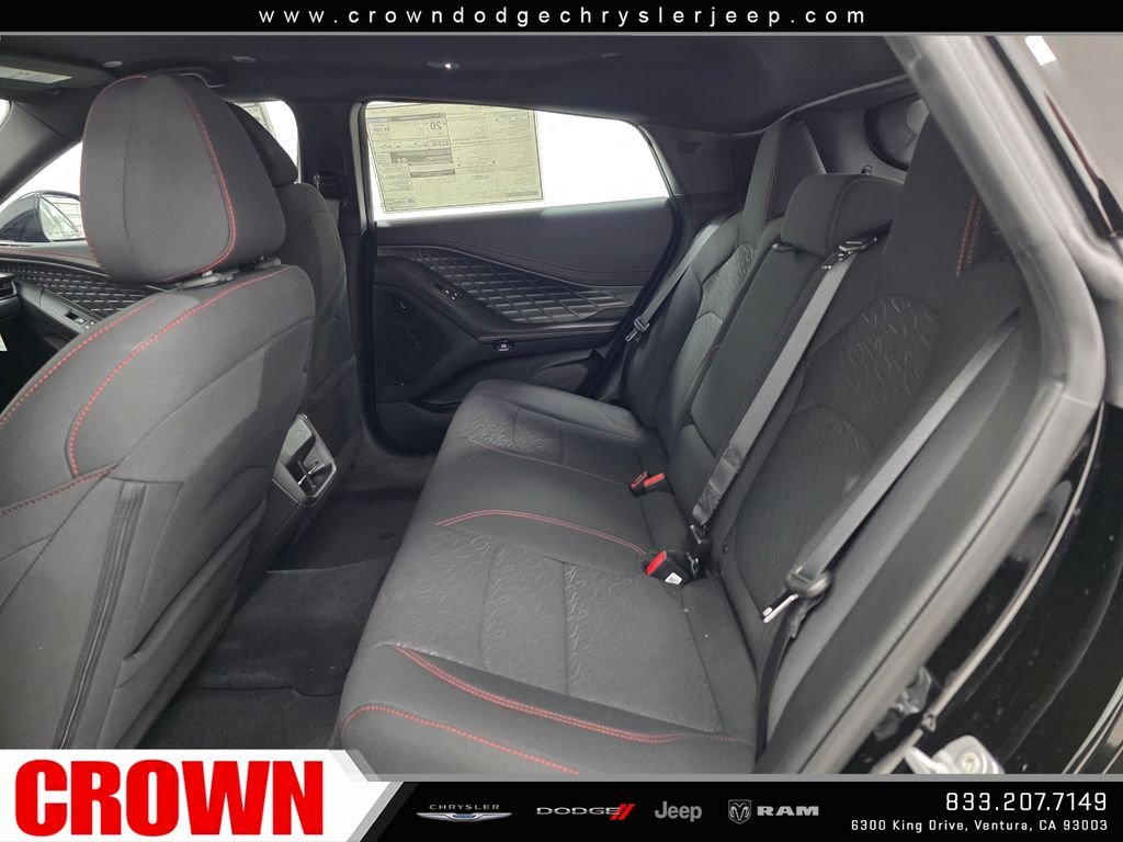 New 2026 Diamond Black Crystal Pearlcoat Dodge R/T image 14