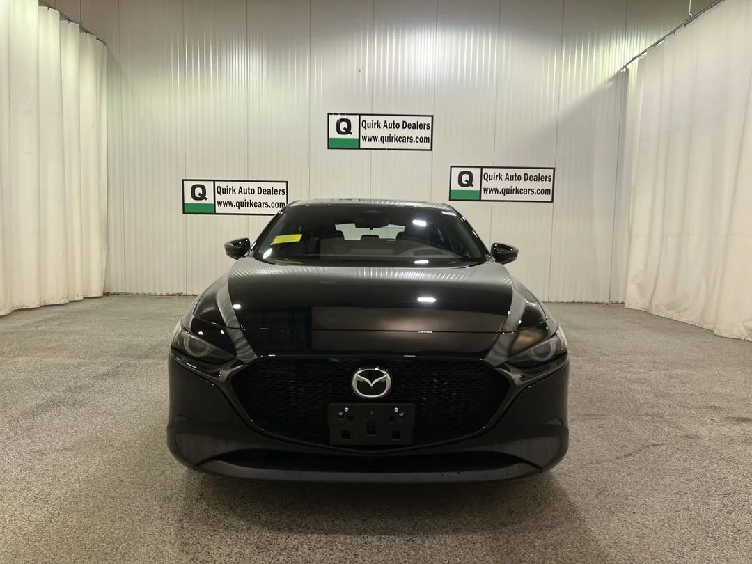 2026 Mazda Mazda3 Premium - Photo 2