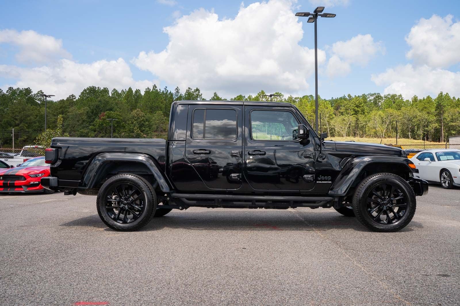 Used 2023 Black Jeep Overland image 8