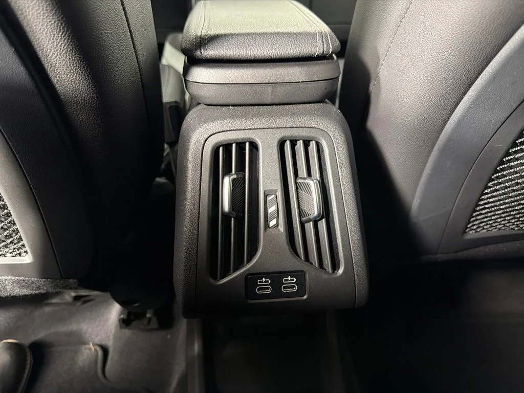 Certified Used 2023 Space Silver Metallic BMW xDrive28i image 17