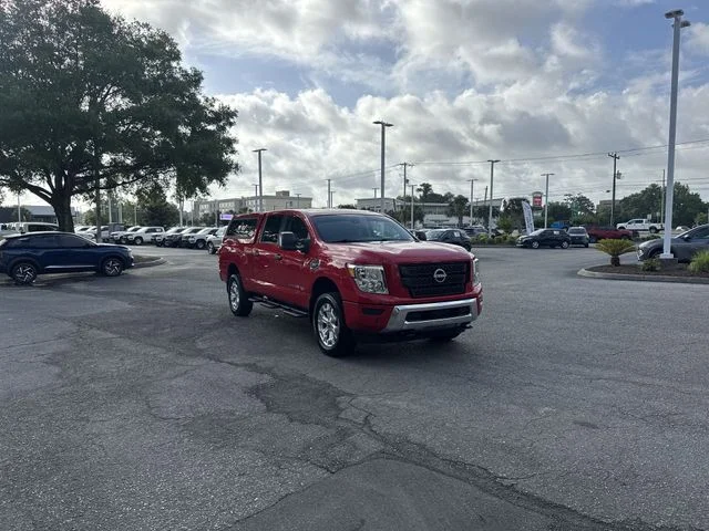 Used 2023 Red Nissan SV image 3