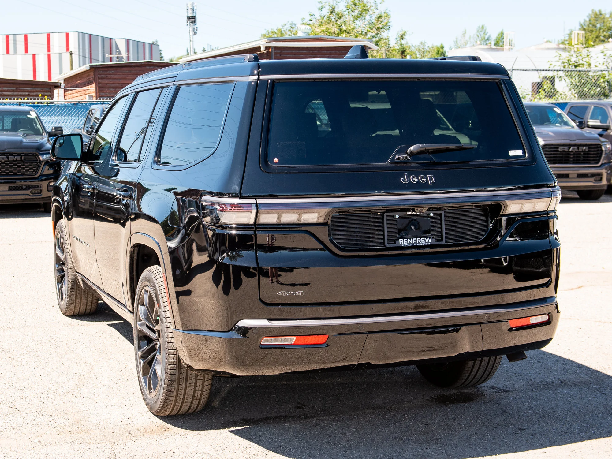 New 2026 Black Jeep Summit Reserve* image 4