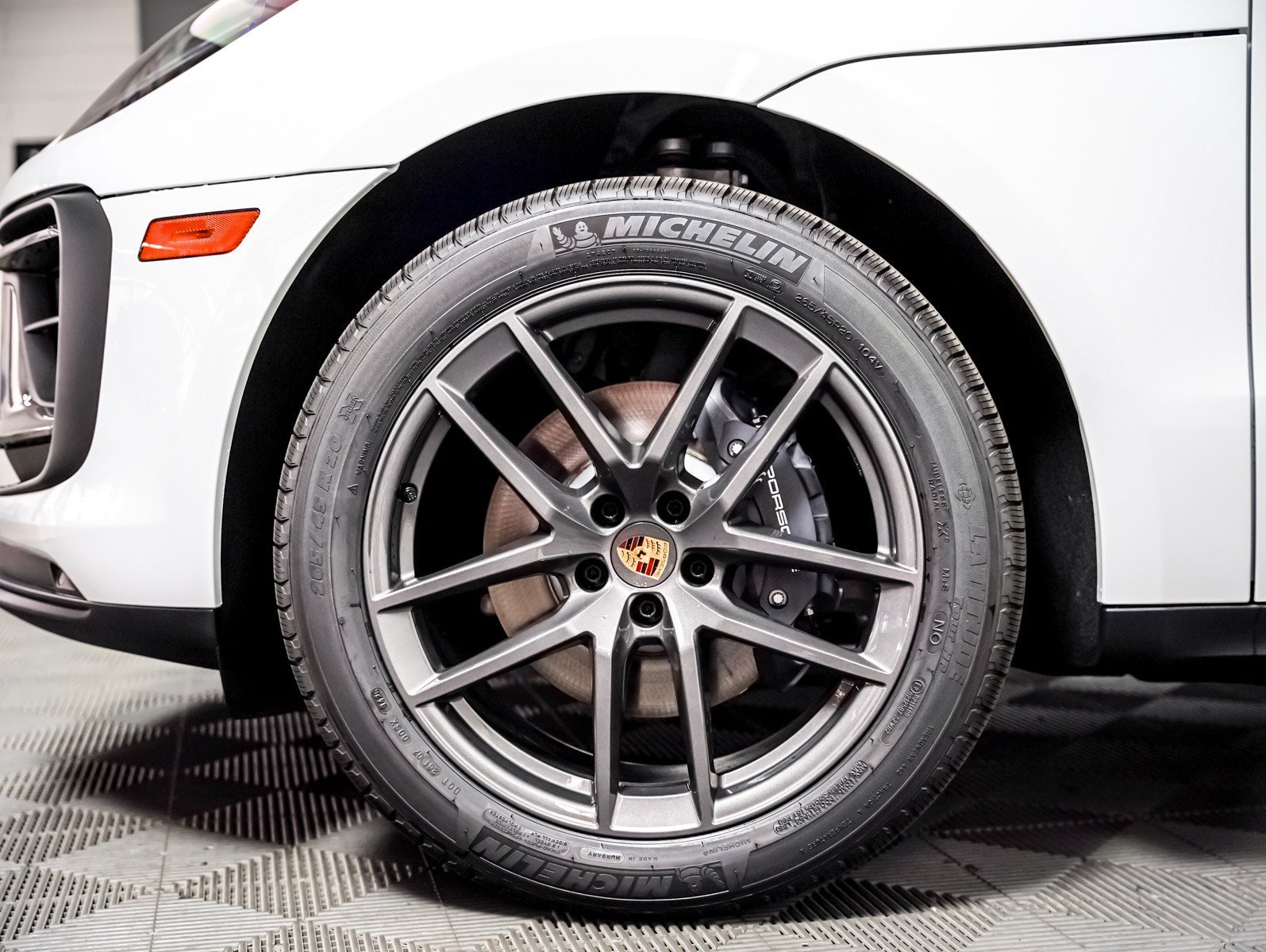 New 2026 White Porsche T image 14