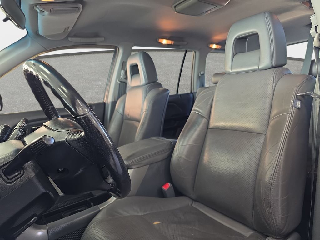 Used 2003 Black Honda EX-L image 14