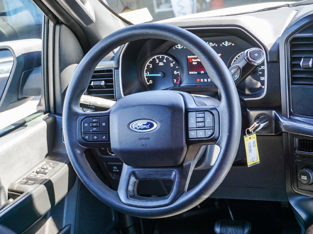 Used 2022 White Ford XL image 16