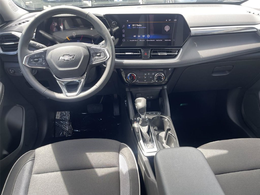 2026 Chevrolet Trailblazer LT - Photo 9