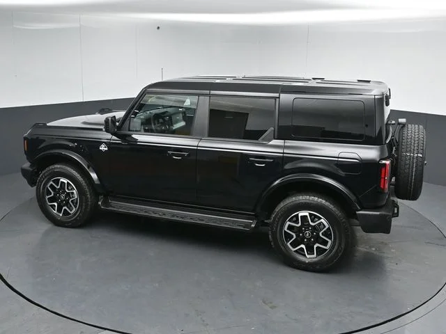 Certified Used 2025 Shadow Black Ford Outer Banks image 49