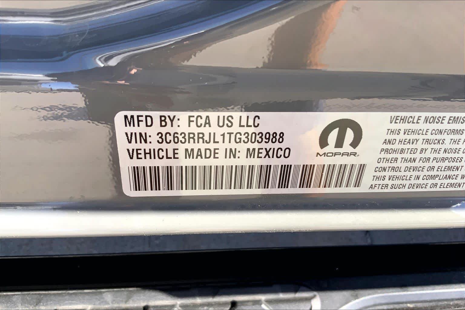 New 2026 Ceramic Gray Clear-Coat Exterior Paint RAM Laramie image 21