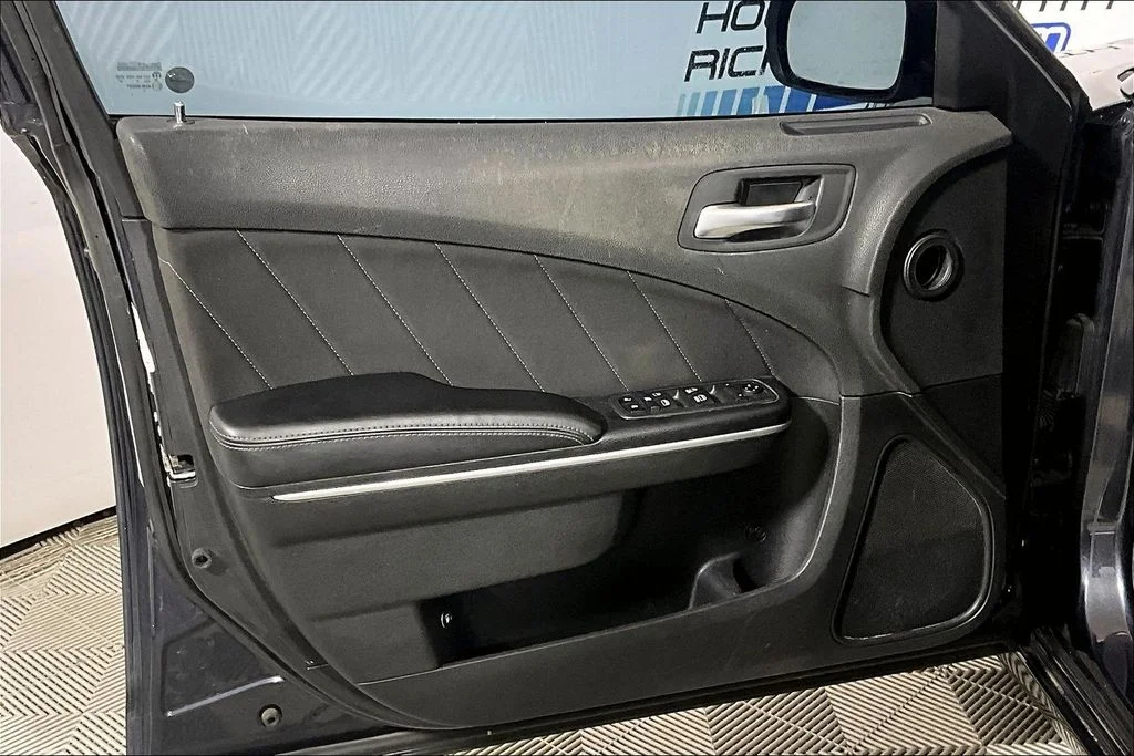 Certified Used 2019 Maximum Steel Metallic Dodge SXT image 18
