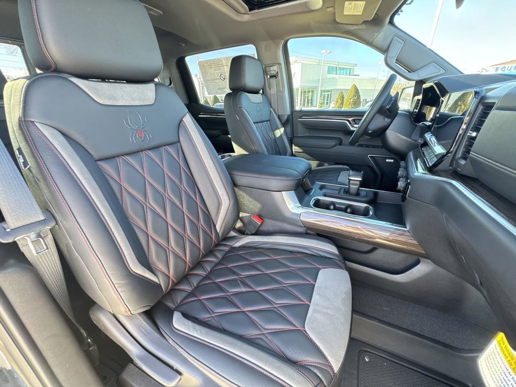 Used 2025 Black Chevrolet RST image 30
