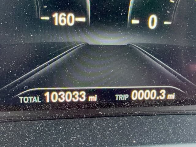 Used 2019 White BMW sDrive30i image 20