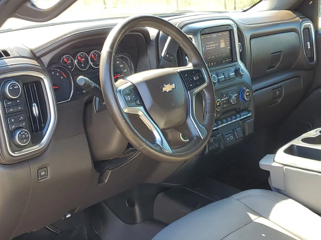 Used 2020 NORTHSKY BLUE METALLIC Chevrolet LTZ image 7