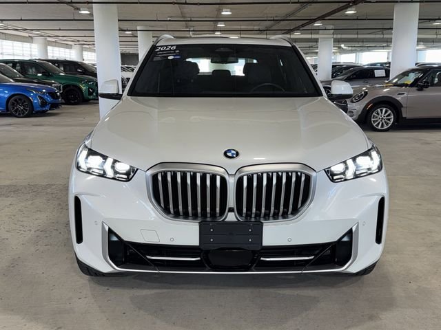 Certified Used 2026 Mineral White Metallic BMW xDrive40i image 3