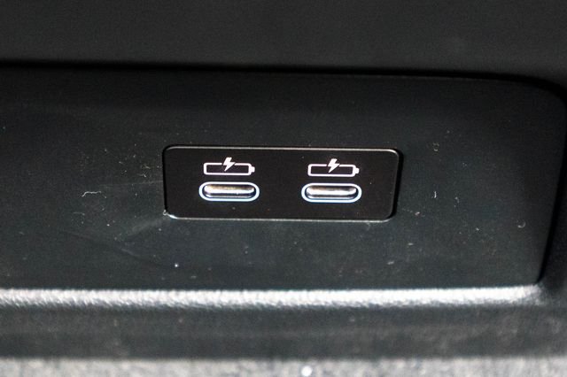 New 2026 Dravit Grey Metallic BMW M60i image 36