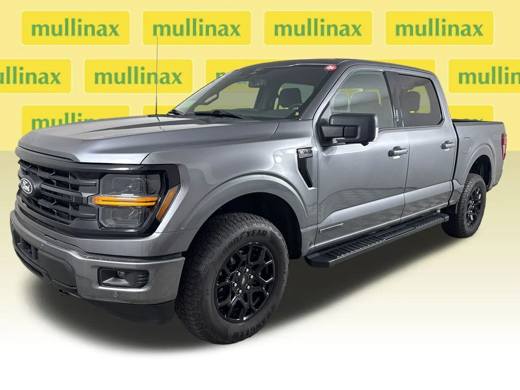 Certified Used 2024 Gray Ford XLT image 15
