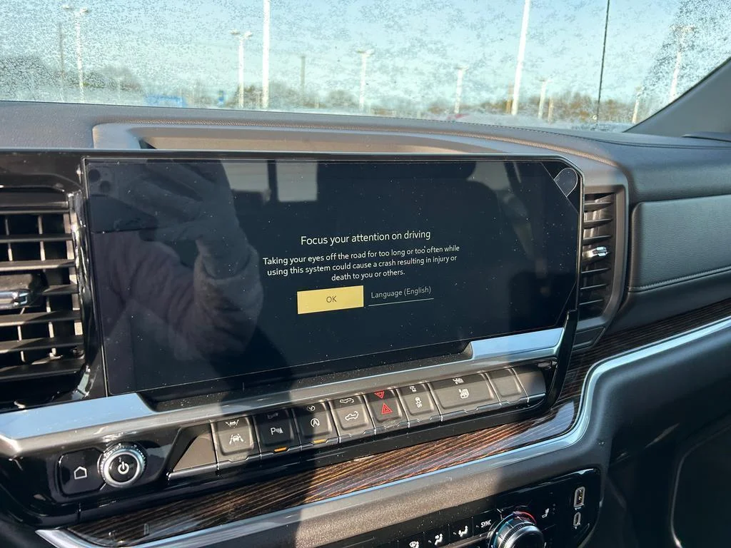 2026 GMC Sierra 1500 SLE - Photo 9