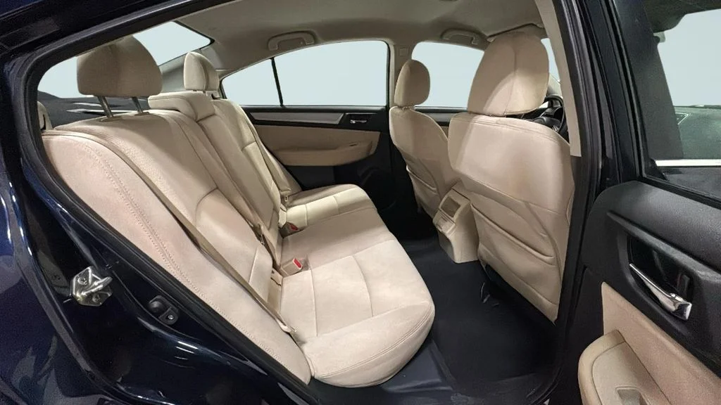Used 2018 Blue Subaru 2.5i image 13