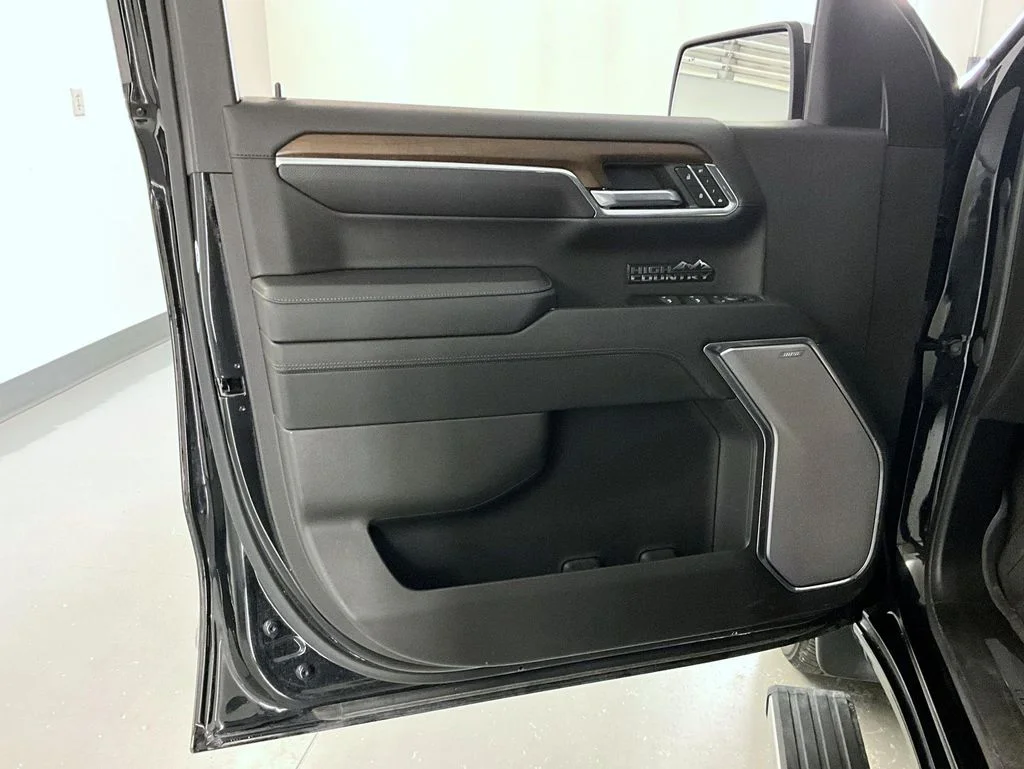 2024 Chevrolet Silverado 1500 High Country - Photo 9