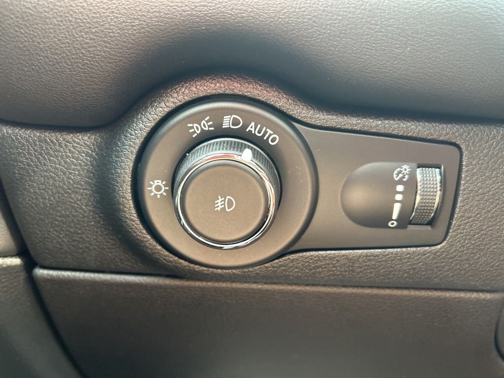 Used 2023 Frostbite Dodge R/T Plus image 23