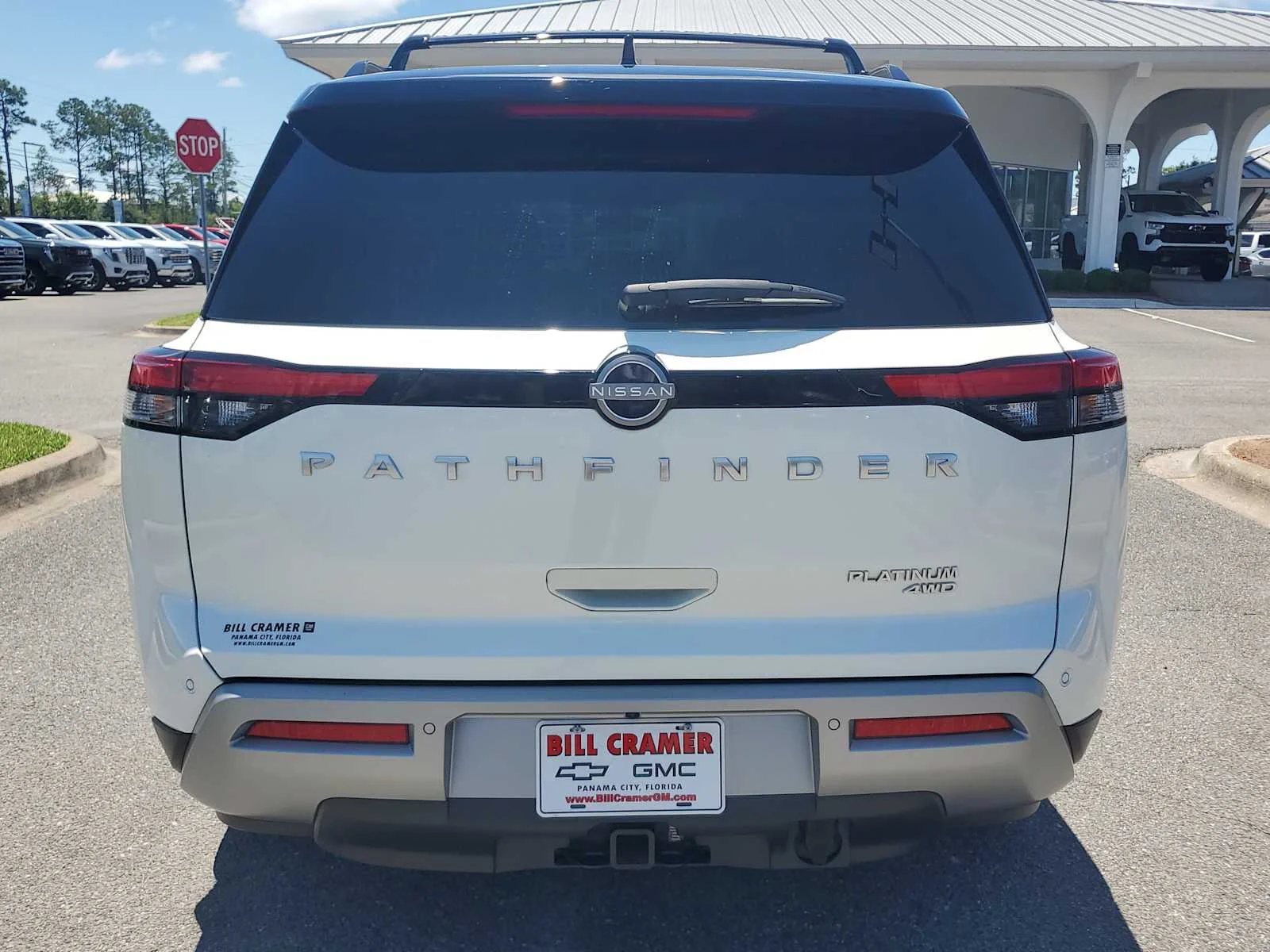 Used 2024 Pearl White Tricoat Whit Nissan Platinum image 4