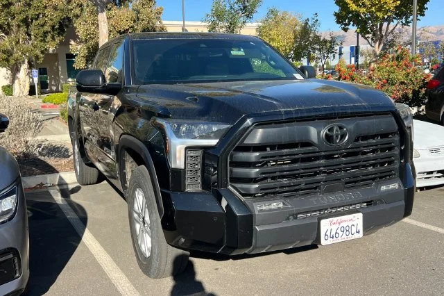 Used 2025 Black Toyota SR5 image 5