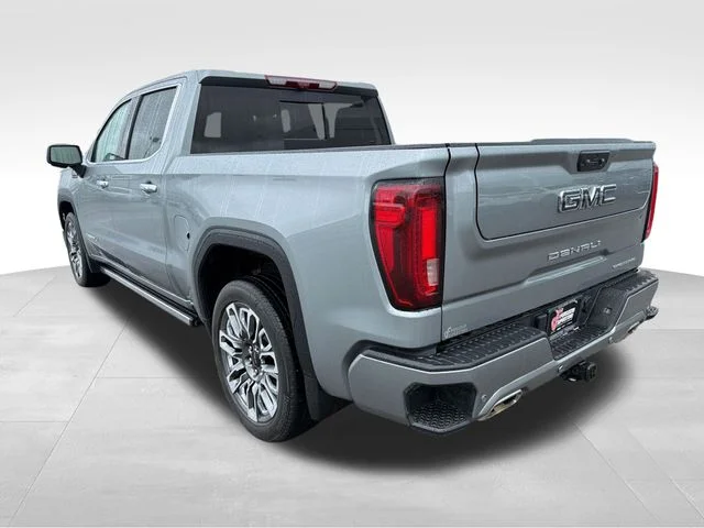 Used 2024 Silver GMC Denali Ultimate image 5