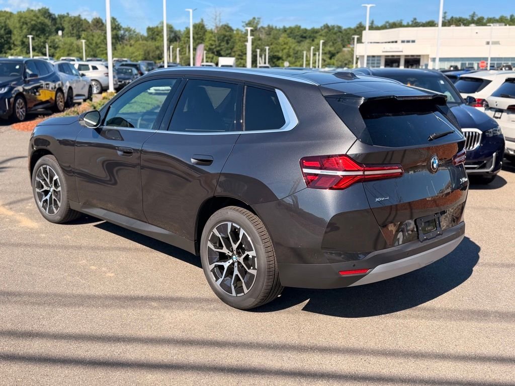 New 2026 Dark Graphite Metallic BMW 30 xDrive image 3