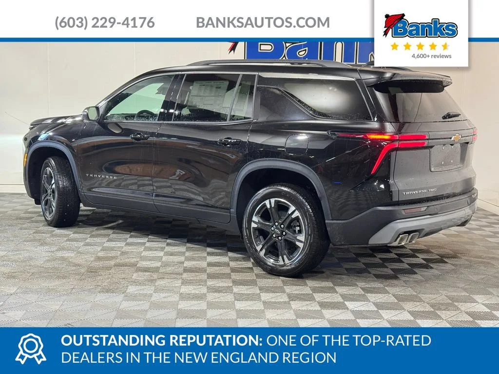 New 2027 Mosaic Black Metallic Chevrolet LT image 6