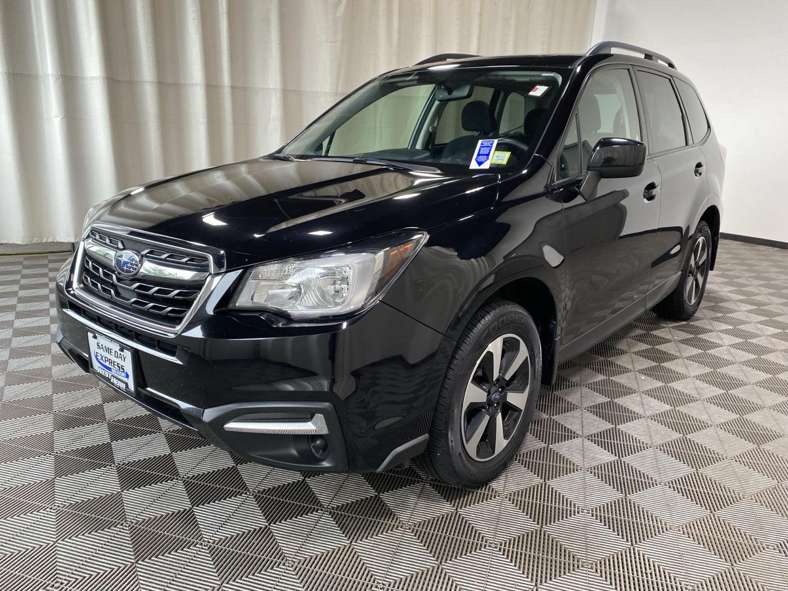 Used 2018 Crystal Black Silica Subaru Premium image 6