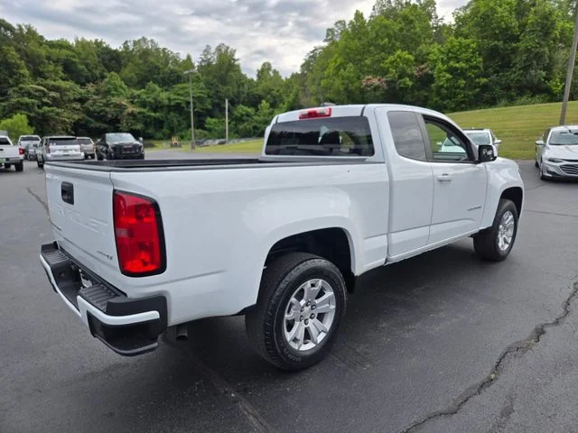 Used 2022 White Chevrolet LT image 8