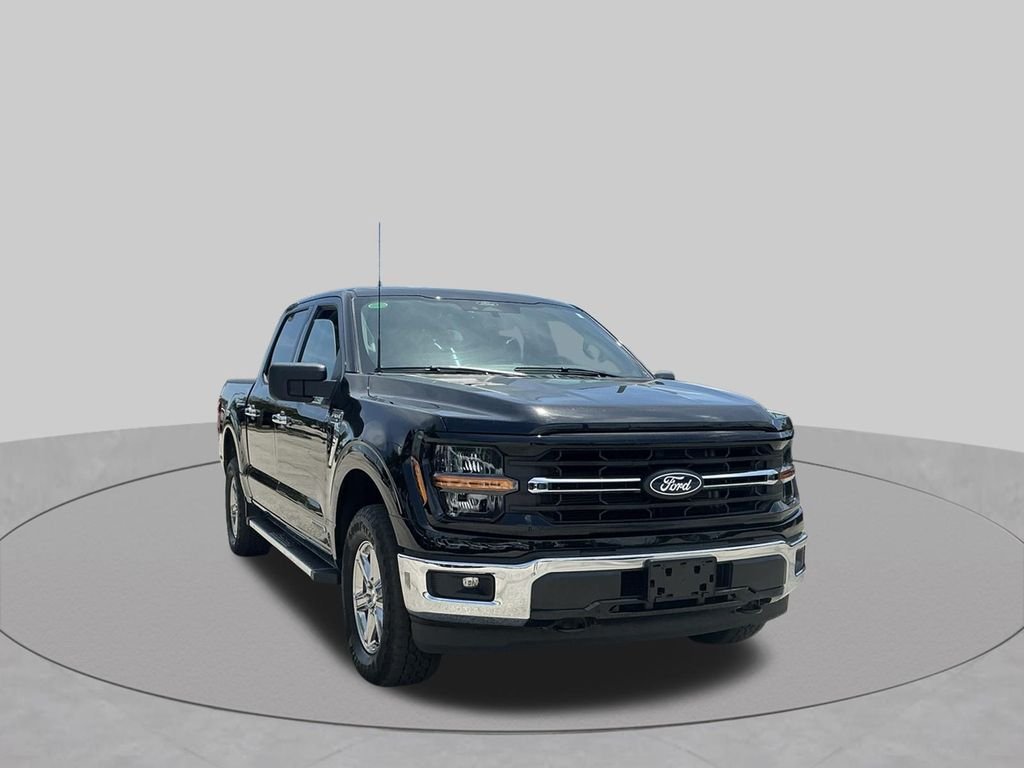 Used 2025 Black Ford XLT image 10