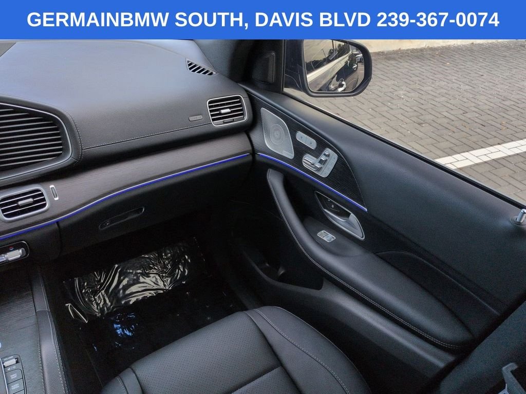 Used 2025 Black Mercedes-Benz GLS 450 image 18