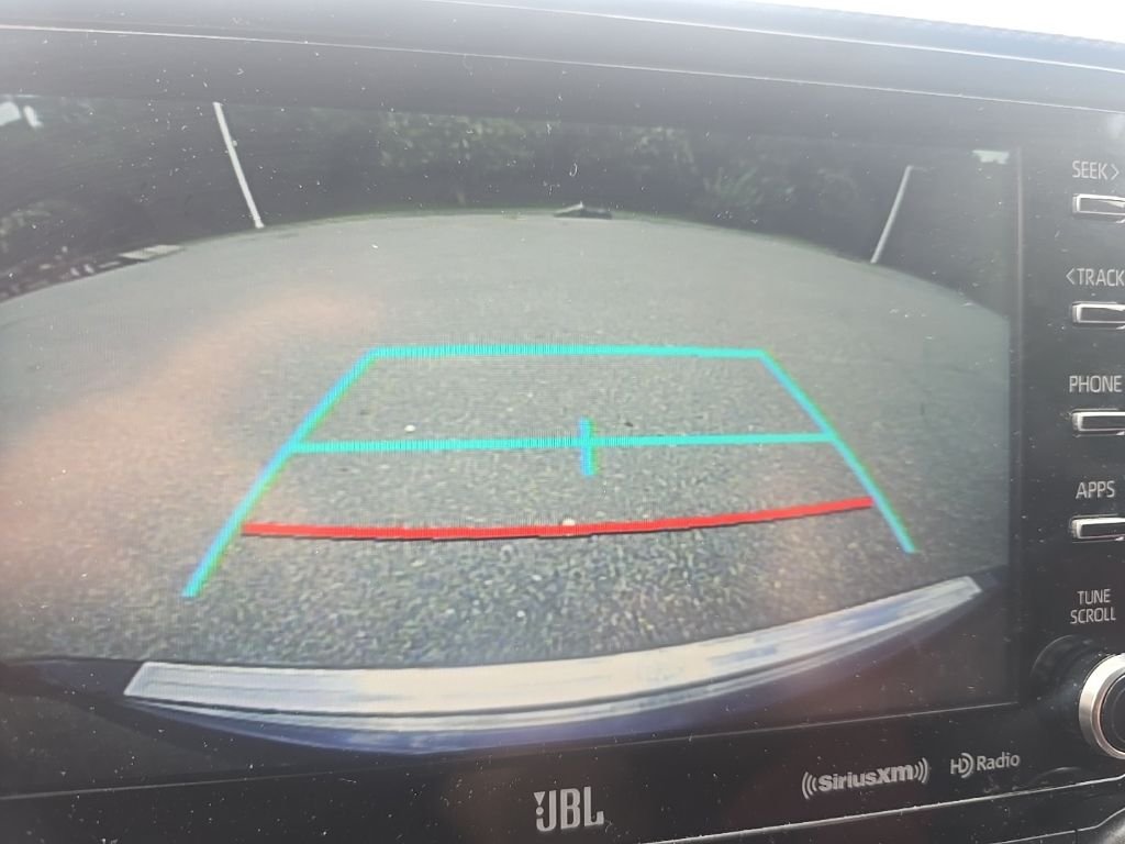 Used 2022  Toyota XSE image 18